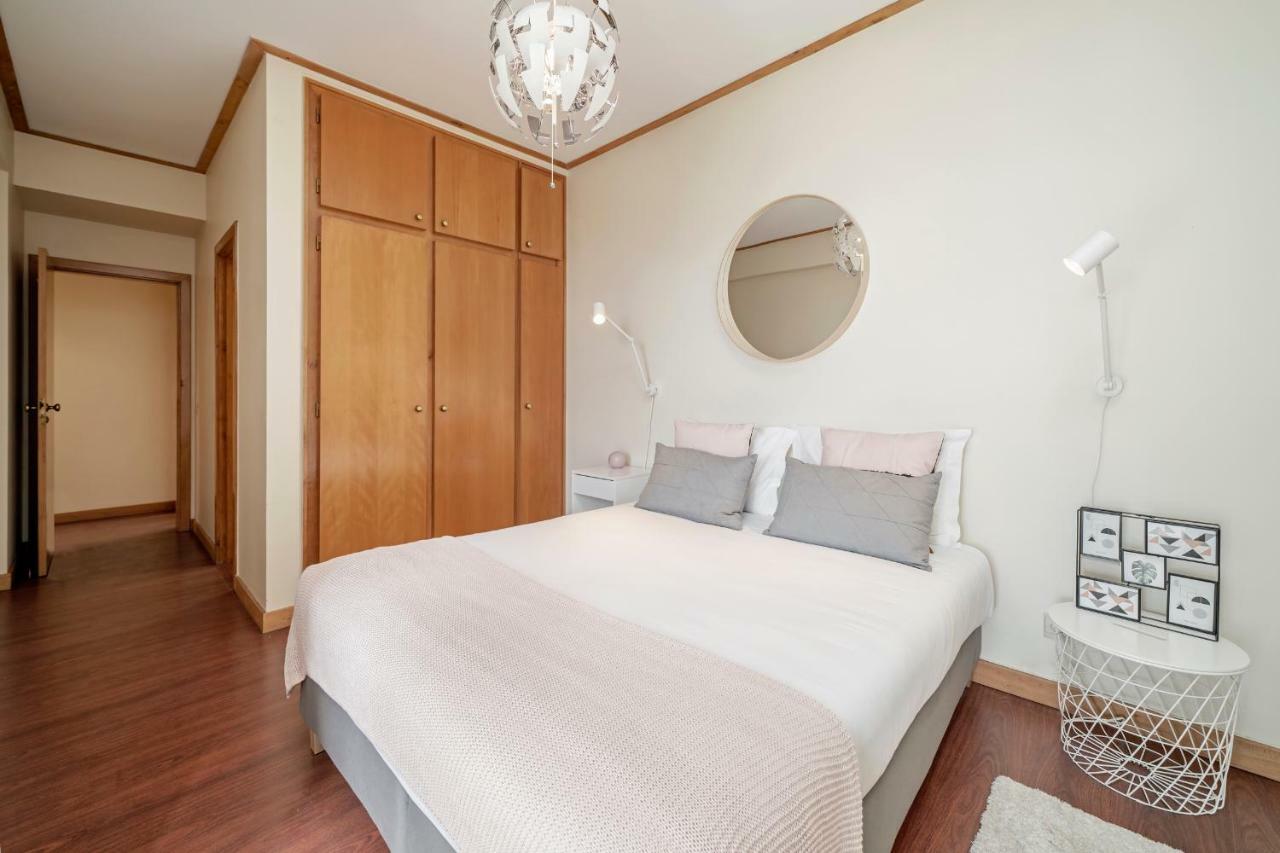 Ilheus V By An Island Apart Apartment ฟุงชาล ภายนอก รูปภาพ